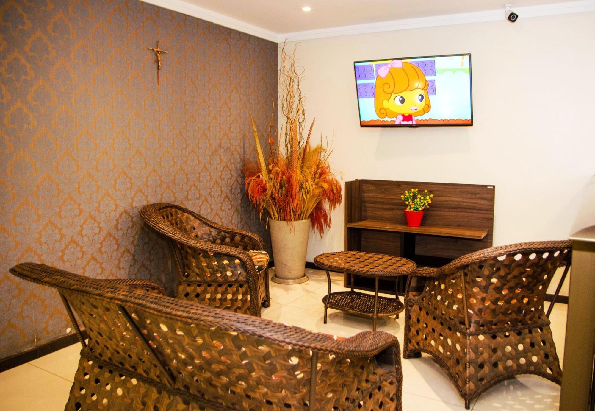 Hotel Ze Maria Pouso Alegre Zewnętrze zdjęcie