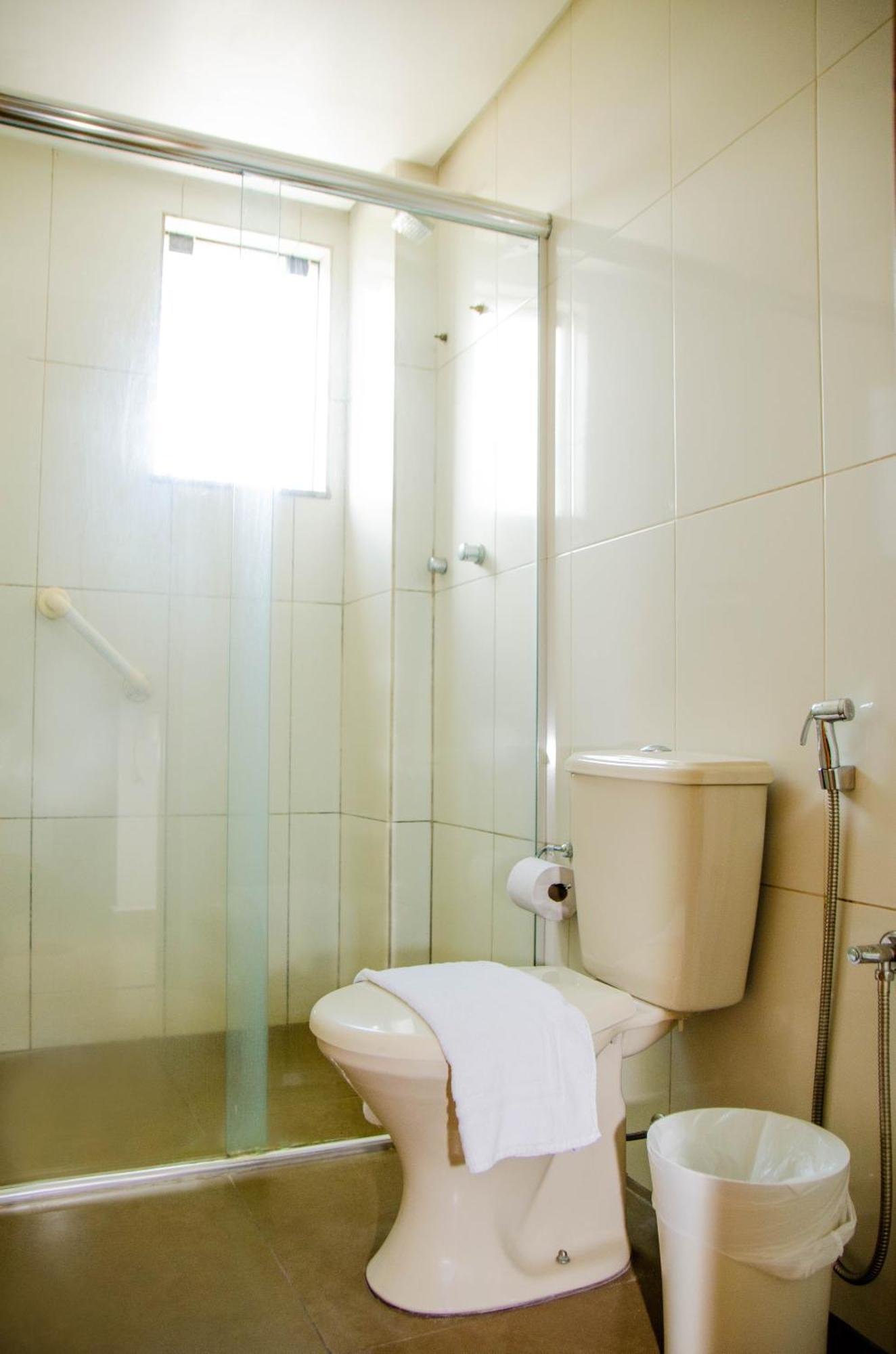 Hotel Ze Maria Pouso Alegre Zewnętrze zdjęcie