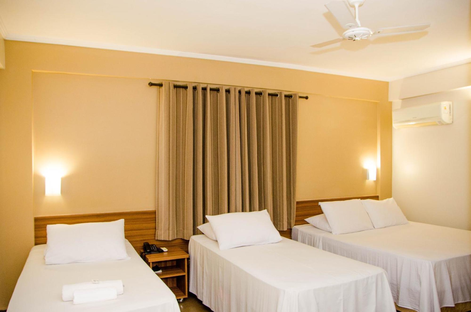 Hotel Ze Maria Pouso Alegre Zewnętrze zdjęcie