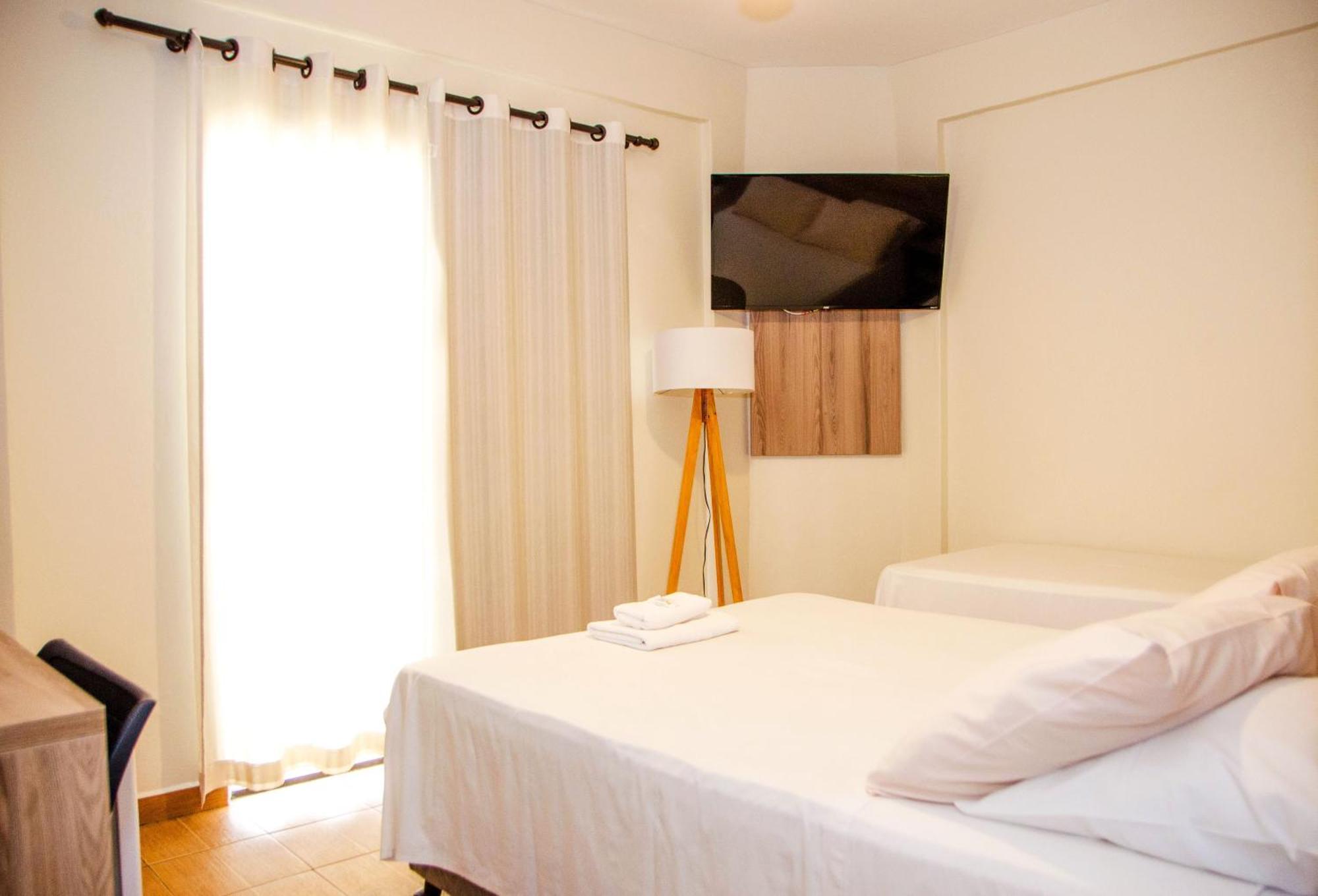 Hotel Ze Maria Pouso Alegre Zewnętrze zdjęcie